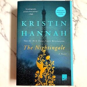 The Nightingale by Kristin Hannah